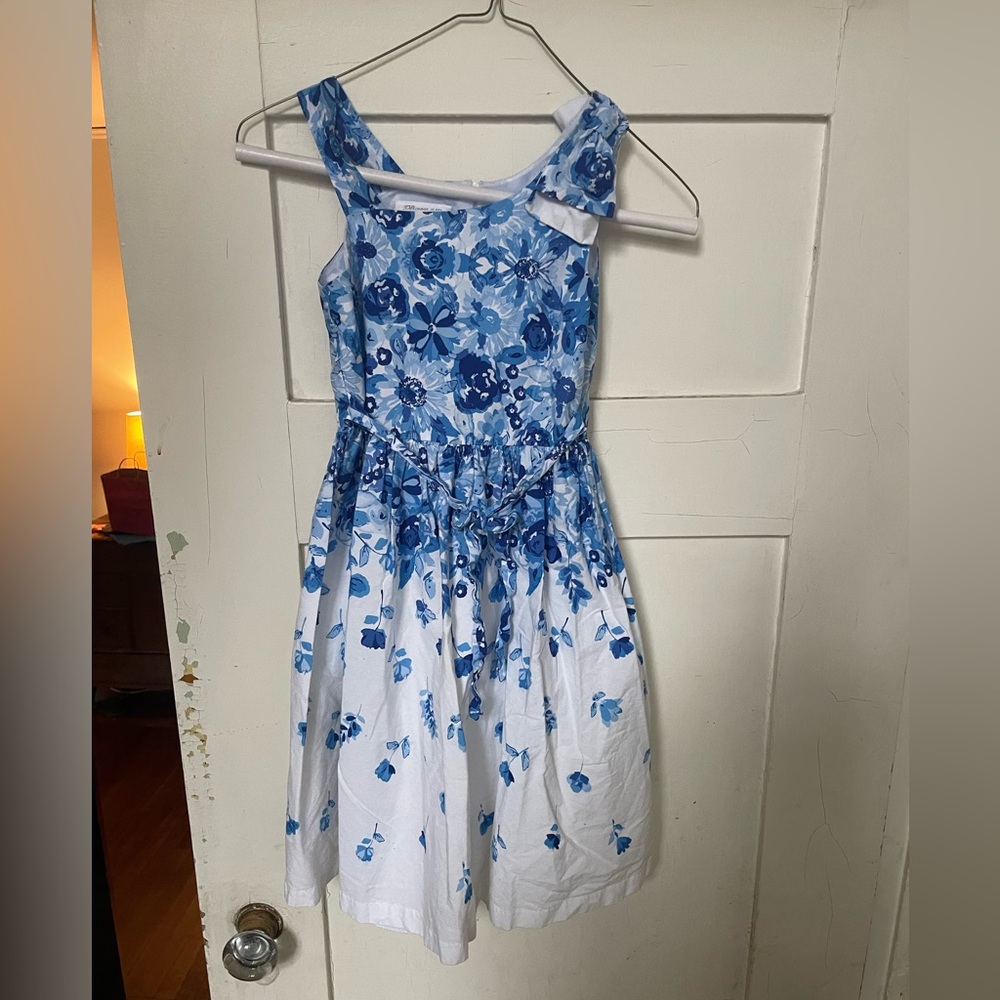 Kids size 8 Floral Blue and White Dress